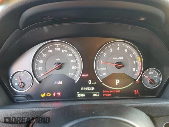 2015 BMW M4 with VIN WBS3R9C52FK332834, listed as a Copart auction lot 78004284 with 33,996 mi miles and Non Repairable. Bid and sale history available at carsss.com. Image 9.