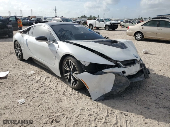 2017 BMW i8 with VIN WBY2Z2C34HV676805, listed as a Copart auction lot 59118804 with 30,346 mi miles and Salvage Title. Bid and sale history available at carsss.com. Image 4.