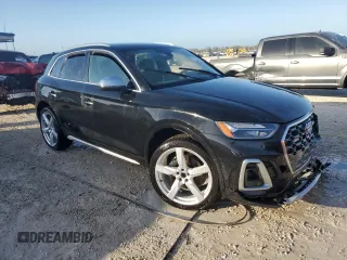 2021 Audi SQ5 Premium Plus with VIN WA1A4AFY5M2068939, listed as a Copart auction lot 77340614 with 0 mi miles and Non Repairable. Bid and sale history available at carsss.com. Image 4.