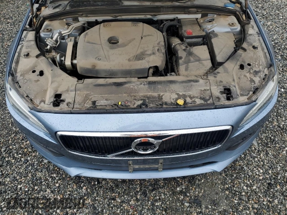 2018 Volvo S90 Momentum with VIN LVY982MK5JP026876, listed as a Copart auction lot 48429775 with 57,325 mi miles and Salvage Title. Bid and sale history available at carsss.com. Image 11.