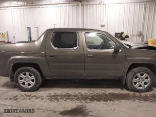 2006 Honda Ridgeline RTL with VIN 2HJYK16546H503553, listed as a IAAI auction lot 41598667 with 197,202 mi miles. Bid and sale history available at carsss.com. Image 13.