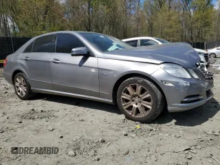 2012 Mercedes-Benz E 350 Luxury with VIN WDDHF8JB1CA538338, listed as a Copart auction lot 53294215 with 126,329 mi miles and Salvage title. Bid and sale history available at DreamBid. Image 4.