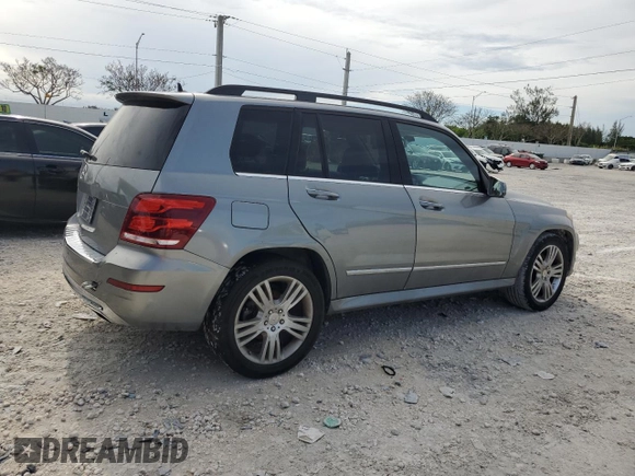 2015 Mercedes-Benz GLK with VIN WDCGG5HB0FG432823, listed as a Copart auction lot 62847674 with 72,939 mi miles and Salvage Title. Bid and sale history available at carsss.com. Image 3.