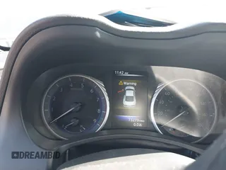 2017 Infiniti Q60 Sport with VIN JN1EV7EL0HM552298, listed as a IAAI auction lot 41834710 with 73,279 mi miles. Bid and sale history available at carsss.com. Image 7.