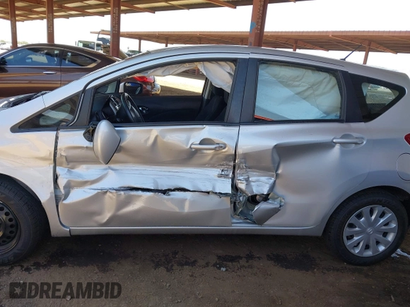 2015 Nissan Note S Plus with VIN 3N1CE2CP8FL370730, listed as a IAAI auction lot 42452014 with 65,698 mi miles and . Bid and sale history available at DreamBid. Image 14.