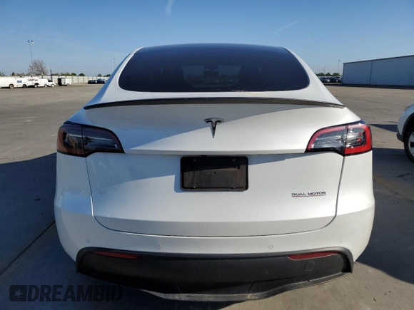 2022 Tesla Model Y Performance с VIN 7SAYGDEF4NF381656, выставлен на аукционе Copart как лот 48758954 с пробегом 18 335 миль миль и Списание • Salvage title. История ставок и продаж доступна на DreamBid. Изображение 6.