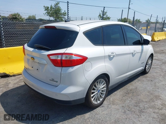 2013 Ford C-Max SE z VIN 1FADP5AU1DL518916, wystawiony jako IAAI lot #42452252 z przebiegiem 250 862 mil mil oraz . Historia ofert i sprzedaży dostępna na DreamBid. Obrazek 4.