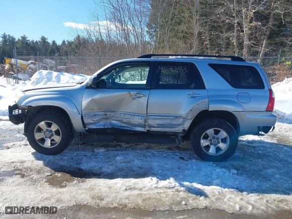2007 Toyota 4Runner SR5 with VIN JTEBU14RX70117330, listed as a IAAI auction lot 41632883 with 189,121 mi miles. Bid and sale history available at carsss.com. Image 14.