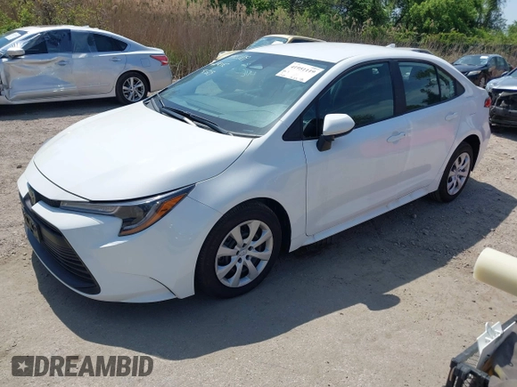 2024 Toyota Corolla LE с VIN 5YFB4MDEXRP183209, выставлен на аукционе IAAI как лот 41951119 с пробегом 5 506 миль миль и . История ставок и продаж доступна на DreamBid. Изображение 18.