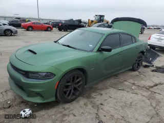 2019 Dodge Charger R/T with VIN 2C3CDXCTXKH633124, listed as a Copart auction lot 43935055 with 106,184 mi miles and Salvage Title. Bid and sale history available at carsss.com. Image 1.