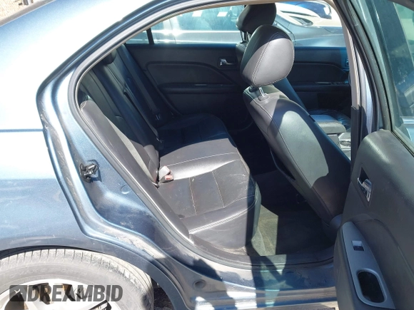 2011 Ford Fusion SEL with VIN 3FAHP0JA5BR279394, listed as a IAAI auction lot 41582899 with 216,092 mi miles. Bid and sale history available at carsss.com. Image 8.