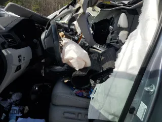 2022 Honda Pilot Touring 7-Passenger with VIN 5FNYF6H66NB019562, listed as a Copart auction lot 43752405 with 0 mi miles and Salvage Title. Bid and sale history available at carsss.com. Image 7.