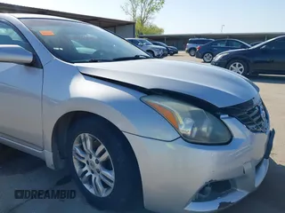 2013 Nissan Altima S z VIN 1N4AL2EP5DC202243, wystawiony jako IAAI lot #42029318 z przebiegiem Nie podano mil oraz . Historia ofert i sprzedaży dostępna na DreamBid. Obrazek 19.