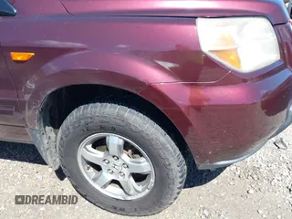 2008 Honda Pilot EX-L with VIN 5FNYF18568B033184, listed as a IAAI auction lot 42054457 with 166,468 mi miles. Bid and sale history available at carsss.com. Image 17.