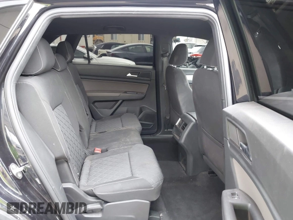 2021 Volkswagen Atlas S with VIN 1V2AC2CA3MC224104, listed as a IAAI auction lot 42500452 with 54,766 mi miles and . Bid and sale history available at DreamBid. Image 8.