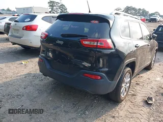 2017 Jeep Cherokee Latitude with VIN 1C4PJLCB9HD219392, listed as a IAAI auction lot 42353046 with 186,500 mi miles and . Bid and sale history available at DreamBid. Image 4.