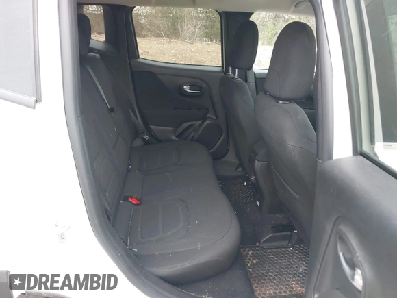 2021 Jeep Renegade Islander z VIN ZACNJDBB3MPM13536, wystawiony jako IAAI lot #41907857 z przebiegiem 28 599 mil mil oraz . Historia ofert i sprzedaży dostępna na DreamBid. Obrazek 8.