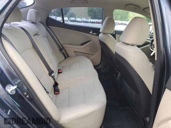2014 Kia Optima LX with VIN KNAGM4AD7E5072011, listed as a Copart auction lot 61938205 with 132,521 mi miles and Salvage title. Bid and sale history available at DreamBid. Image 10.