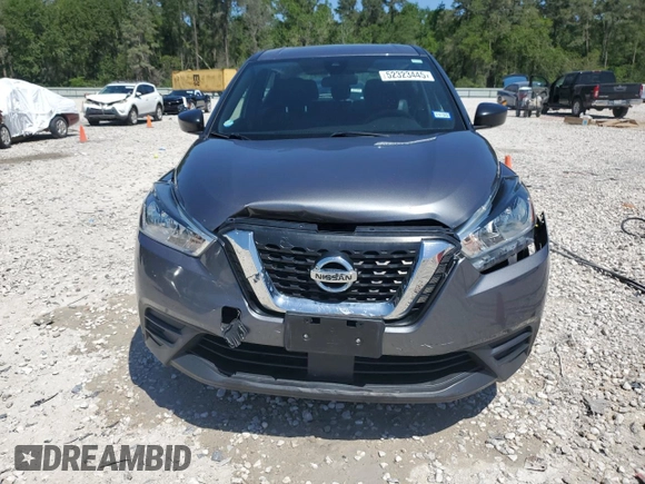 2020 Nissan Kicks S with VIN 3N1CP5BV2LL550115, listed as a Copart auction lot 52323445 with 38,984 mi miles and Salvage Title. Bid and sale history available at carsss.com. Image 5.