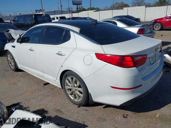 2015 Kia Optima EX with VIN 5XXGN4A73FG377402, listed as a IAAI auction lot 41209243 with 217,948 mi miles. Bid and sale history available at carsss.com. Image 3.