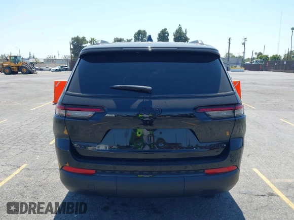 2025 Jeep Grand Cherokee Limited с VIN 1C4RJKBG1S8646906, выставлен на аукционе IAAI как лот 42466166 с пробегом 2 151 миль миль и . История ставок и продаж доступна на DreamBid. Изображение 16.