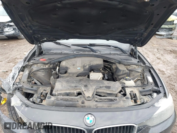 2015 BMW 3 Series 328i with VIN WBA3A5C53FP605447, listed as a IAAI auction lot 41649640 with 168,021 mi miles. Bid and sale history available at carsss.com. Image 10.