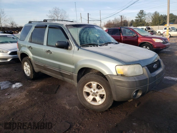 2007 Ford Escape XLT with VIN 1FMYU03Z57KB52674, listed as a Copart auction lot 86279364 with 190,802 mi miles and Salvage Title. Bid and sale history available at carsss.com. Image 4.