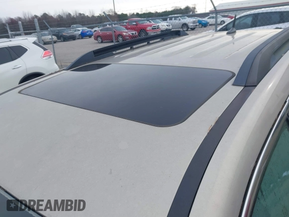 2010 Chevrolet Equinox LT w/2LT with VIN 2CNFLPEY3A6266688, listed as a IAAI auction lot 41753175 with 200,573 mi miles. Bid and sale history available at carsss.com. Image 12.