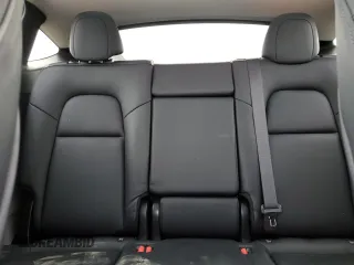 2021 Tesla Model Y Long Range with VIN 5YJYGDEE9MF095417, listed as a Copart auction lot 52960515 with 39,528 mi miles and Salvage Title. Bid and sale history available at DreamBid. Image 10.