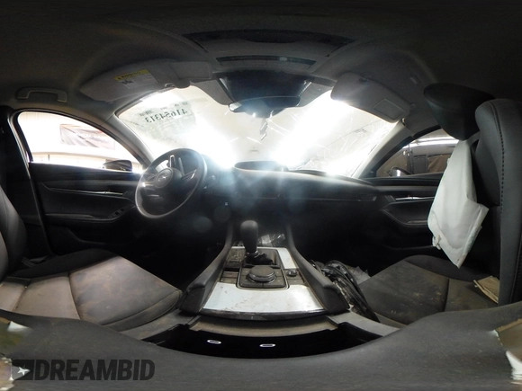2024 Mazda 3 S Select Sport z VIN 3MZBPABMXRM432614, wystawiony jako IAAI lot #41654313 z przebiegiem Nie podano mil oraz . Historia ofert i sprzedaży dostępna na DreamBid. Obrazek 17.