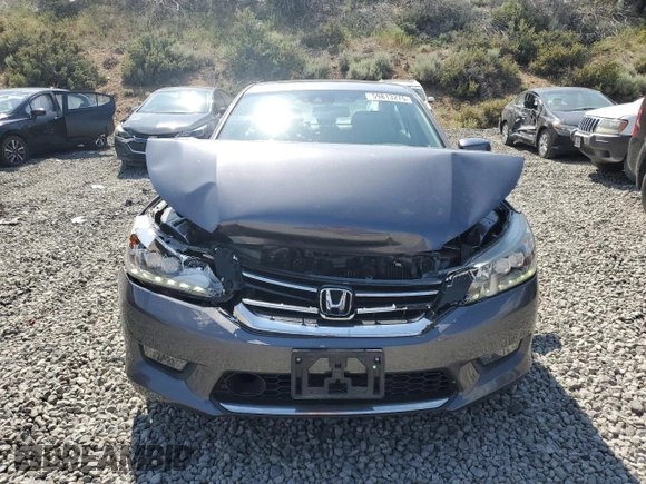 2015 Honda Accord Touring with VIN 1HGCR3F93FA038031, listed as a Copart auction lot 59813275 with 71,899 mi miles and Salvage title. Bid and sale history available at DreamBid. Image 5.