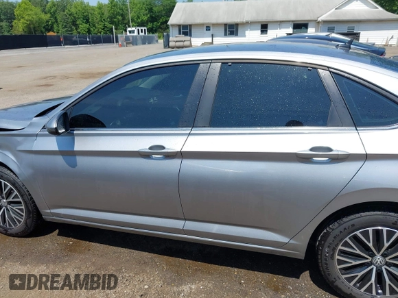 2021 Volkswagen Jetta S with VIN 3VWC57BU4MM083018, listed as a IAAI auction lot 42480431 with 52,824 mi miles and . Bid and sale history available at DreamBid. Image 14.