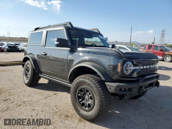2022 Ford Bronco with VIN 1FMDE5CP1NLB22845, listed as a Copart auction lot 83613404 with 30,911 mi miles and Salvage title. Bid and sale history available at DreamBid. Image 4.
