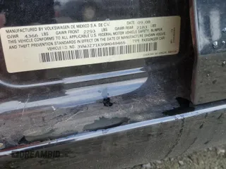 2009 Volkswagen Jetta S с VIN 3VWJZ71K99M049465, выставлен на аукционе Copart как лот 84696904 с пробегом 98 631 миль миль и Списание • Salvage title. История ставок и продаж доступна на DreamBid. Изображение 12.