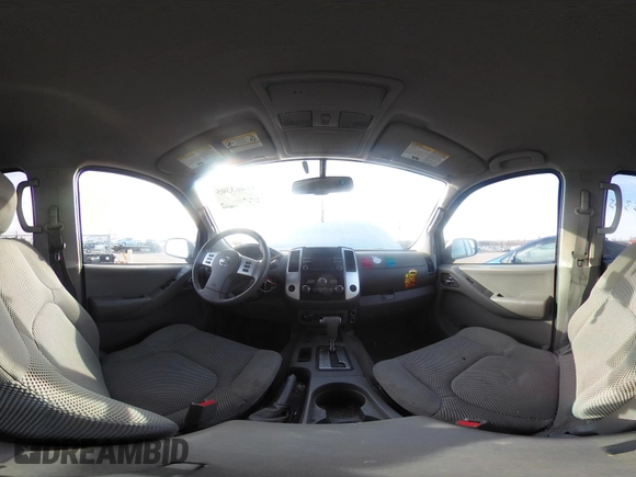 2014 Nissan Frontier SL z VIN 1N6AD0FV3EN767134, wystawiony jako IAAI lot #41463305 z przebiegiem 63 553 mil mil oraz . Historia ofert i sprzedaży dostępna na DreamBid. Obrazek 18.