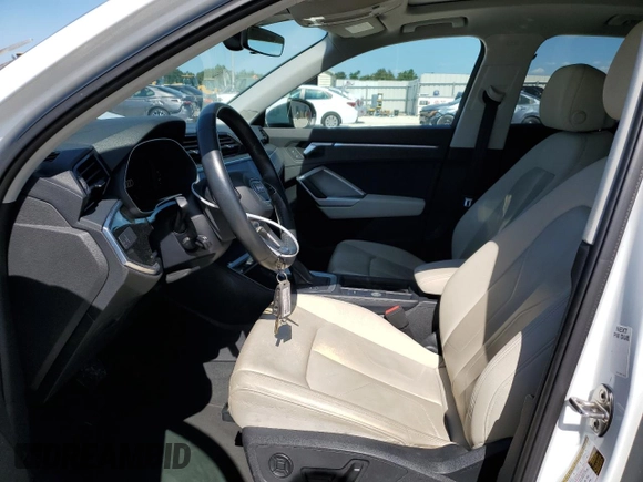 2020 Audi Q3 Premium with VIN WA1AECF38L1052445, listed as a Copart auction lot 51670093 with 61,245 mi miles. Bid and sale history available at carsss.com. Image 7.