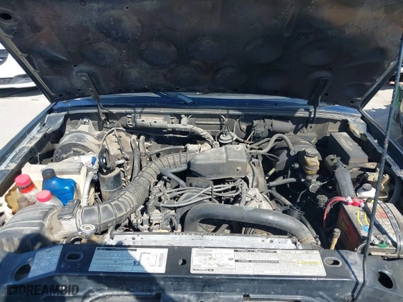 2000 Ford Ranger XL with VIN 1FTYR10C8YPB38512, listed as a IAAI auction lot 41784875 with 197,322 mi miles. Bid and sale history available at carsss.com. Image 10.