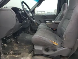 2002 Ford F-150 XL with VIN 1FTRF172X2NB77521, listed as a Copart auction lot 43993885 with 339,289 mi miles and Salvage Title. Bid and sale history available at carsss.com. Image 7.