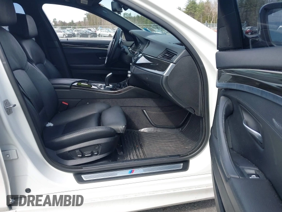 2013 BMW 5 Series 535i xDrive with VIN WBAFU7C51DDU68586, listed as a IAAI auction lot 41939159 with 111,496 mi miles and . Bid and sale history available at carsss.com. Image 5.