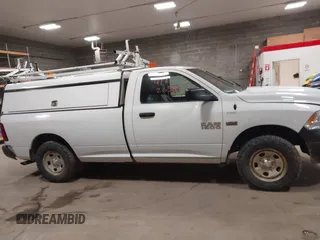 2015 Ram 1500 Tradesman with VIN 3C6JR7DT5FG660649, listed as a IAAI auction lot 41672656 with 156,189 mi miles and . Bid and sale history available at DreamBid. Image 12.