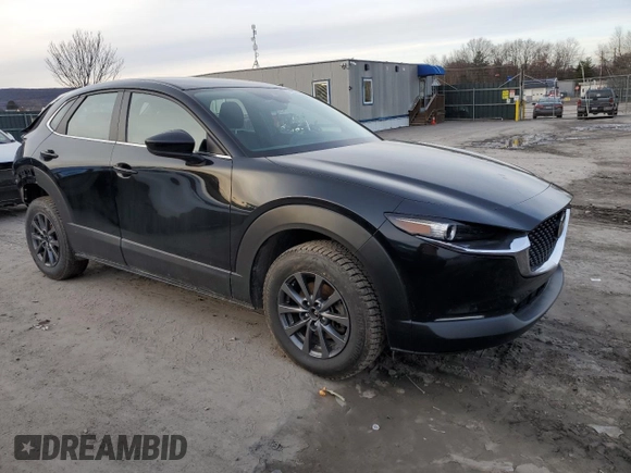 2020 Mazda CX-30 with VIN 3MVDMBBL8LM123778, listed as a Copart auction lot 45567034 with 27,452 mi miles and Salvage Title. Bid and sale history available at DreamBid. Image 4.