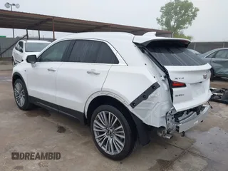 2024 Cadillac XT4 FWD Premium Luxury с VIN 1GYFZCR42RF234829, выставлен на аукционе IAAI как лот 42145964 с пробегом 12 381 миль миль и . История ставок и продаж доступна на DreamBid. Изображение 3.
