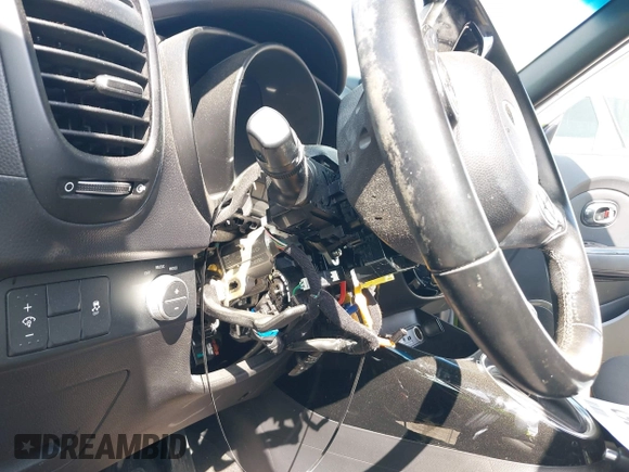 2014 Kia Soul + with VIN KNDJX3A55E7743392, listed as a IAAI auction lot 42113362 with 138,169 mi miles and . Bid and sale history available at DreamBid. Image 12.