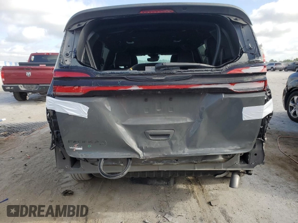 2021 Chrysler Pacifica Touring L with VIN 2C4RC1BG9MR607542, listed as a Copart auction lot 51305855 with 49,642 mi miles and Salvage Title. Bid and sale history available at DreamBid. Image 6.