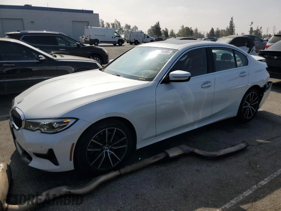 2020 BMW 3 Series 330i with VIN WBA5R1C01LFH42423, listed as a Copart auction lot 54194495 with 50,688 mi miles and Salvage Title. Bid and sale history available at carsss.com. Image 1.