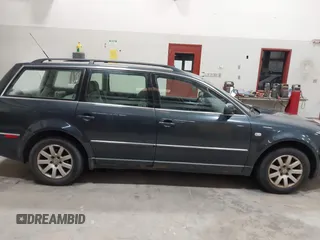2003 Volkswagen Passat GLS with VIN WVWVD63B63E368748, listed as a IAAI auction lot 42022512 with 130,038 mi miles. Bid and sale history available at carsss.com. Image 13.