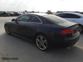2010 Audi S5 Prestige with VIN WAUVVAFR6AA027862, listed as a Copart auction lot 43983283 with 0 miles and Clean Title. Bid and sale history available at carsss.com. Image 2.