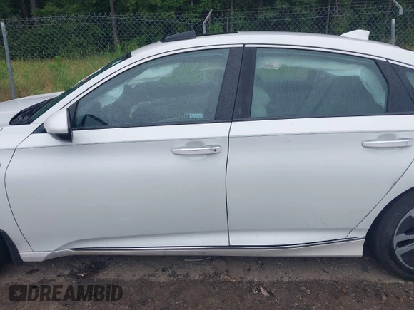 2018 Honda Accord Touring with VIN 1HGCV3F98JA002436, listed as a IAAI auction lot 42436735 with 171,779 mi miles and . Bid and sale history available at DreamBid. Image 14.