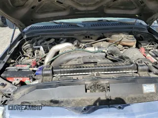 2005 Ford F-250 XL z VIN 1FTSW21P55EC86436, wystawiony jako Copart lot #48553635 z przebiegiem 172 583 mil mil oraz Szkoda całkowita • Salvage title. Historia ofert i sprzedaży dostępna na DreamBid. Obrazek 11.