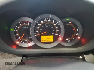 2011 Toyota RAV4 Sport z VIN 2T3RF4DV5BW117557, wystawiony jako Copart lot #42638765 z przebiegiem 148 095 mil mil oraz Szkoda całkowita • Salvage title. Historia ofert i sprzedaży dostępna na DreamBid. Obrazek 9.